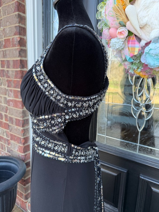 🖤🩶Nightway Formal🩶🖤 - Picture 5 of 11